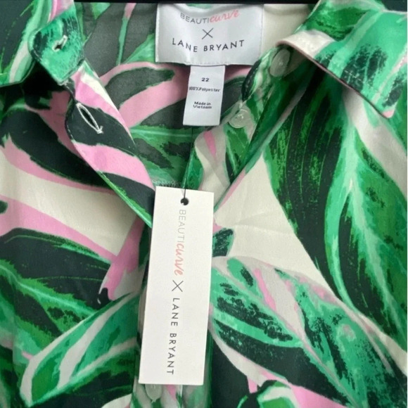 New BeautiCurve X Lane Bryant Palm Leaf Print ShirtDress
Button Dress Size 22 - Picture 8 of 15